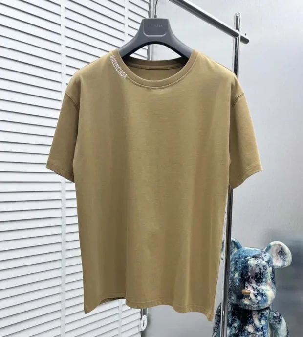 Balenciaga T-Shirt 250-12