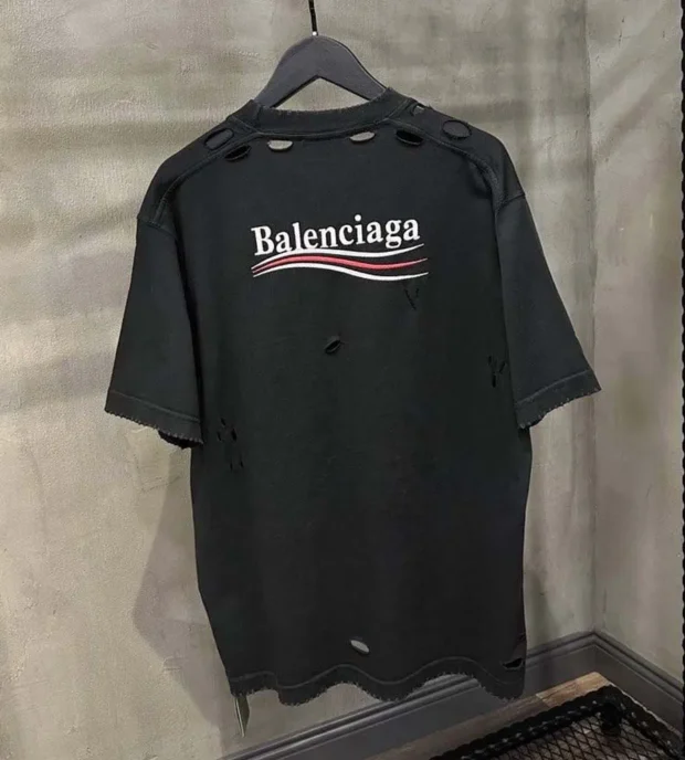 Balenciaga T-Shirt 250-24 - Image 2