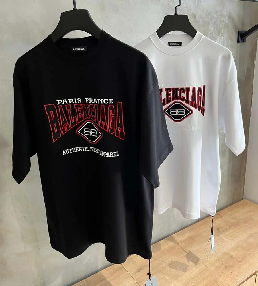 Balenciaga T-Shirt 250-46