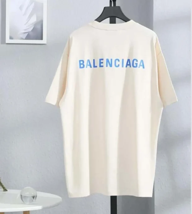 Balenciaga T-Shirt 250-47 - Image 2