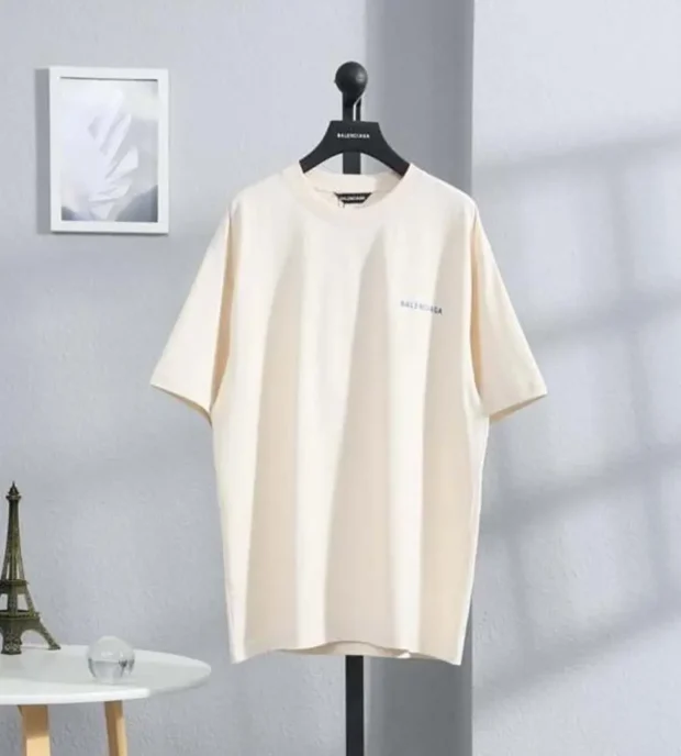 Balenciaga T-Shirt 250-47