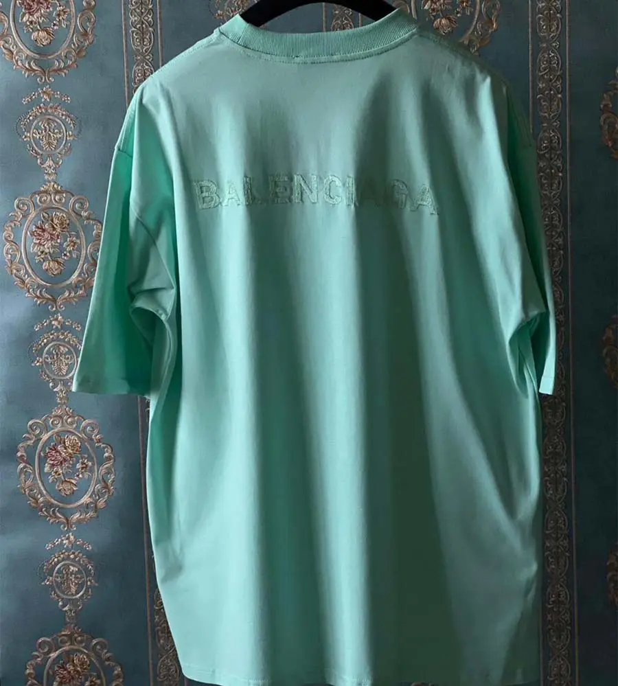 Balenciaga T-Shirt 250-75 - Image 2