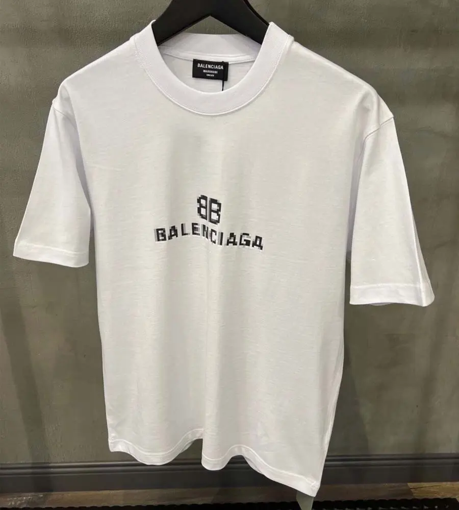 Balenciaga T-Shirt 250-79