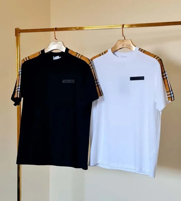 Burberry T-Shirt 250-1