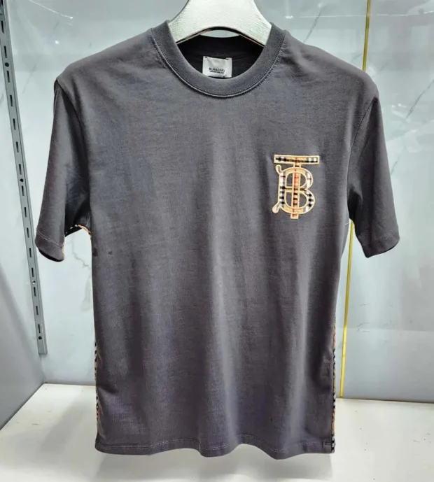 Burberry T-Shirt 250-13