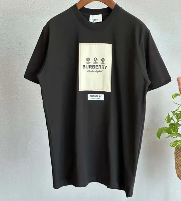 Burberry T-Shirt 250-18