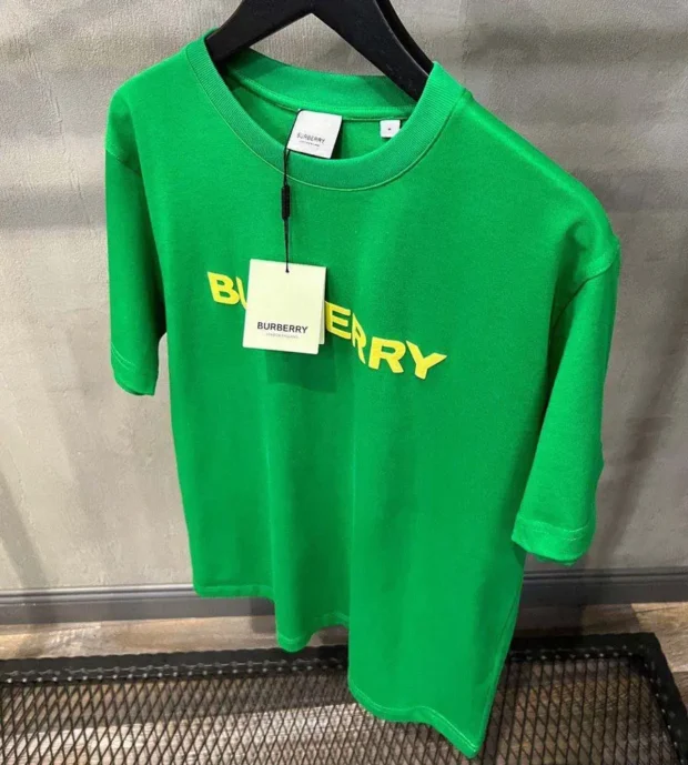 Burberry T-Shirt 250-3