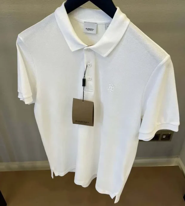 Burberry T-Shirt 250-31