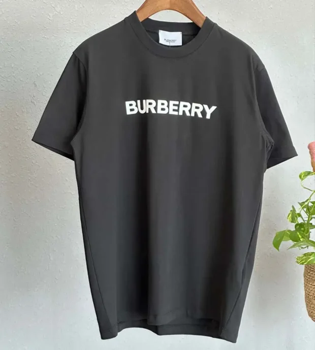 Burberry T-Shirt 250-47