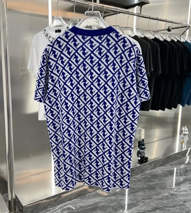 Fendi T-Shirt 250-32 - Image 2
