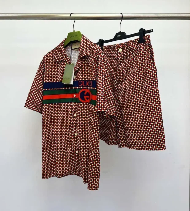 Gucci Casual Track Suit 500-4
