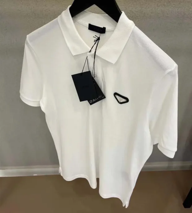 Prada T Shirt 250-18