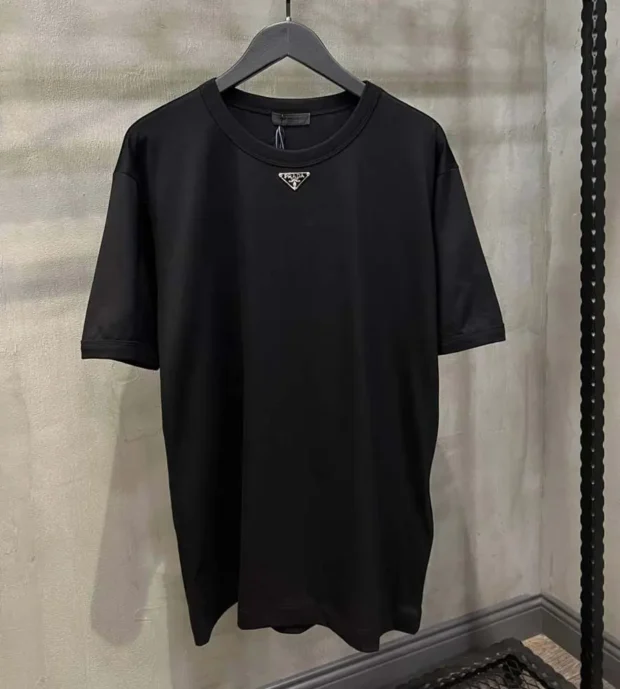 Prada T Shirt 250-3