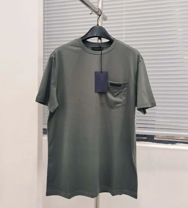 Prada T Shirt 250-8