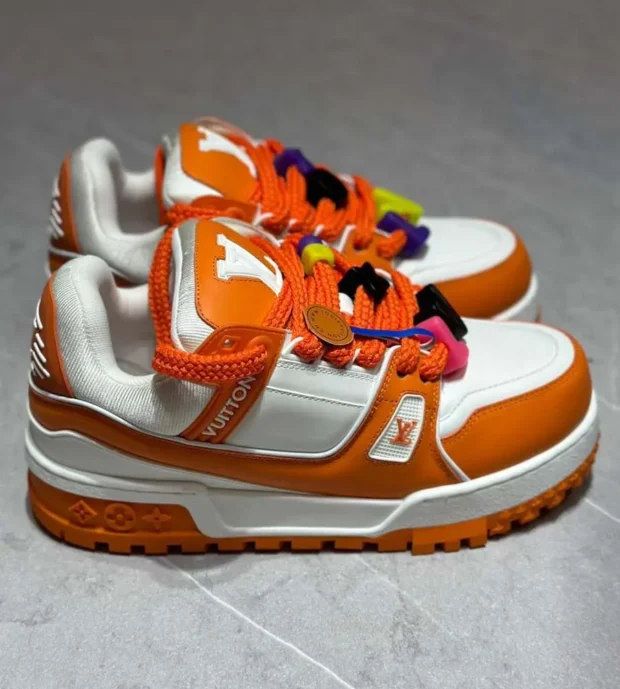 LV sneakers 950-8