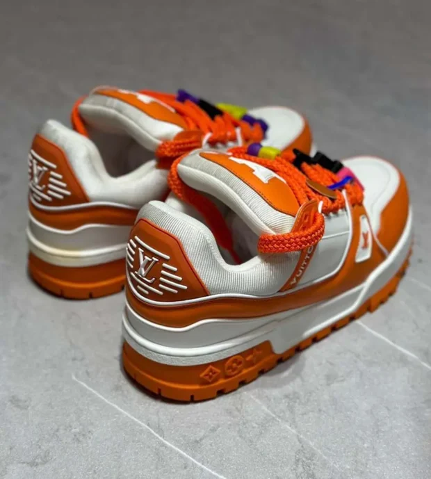LV sneakers 950-8 - Image 3