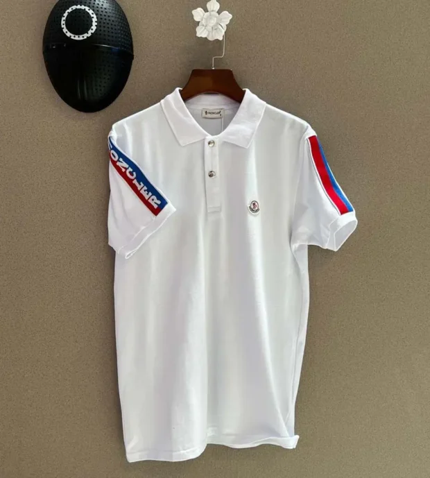 Moncler T-Shirt 250-12