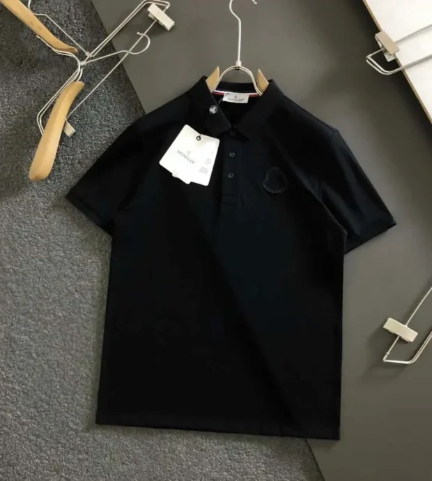 Moncler T-Shirt 250-4