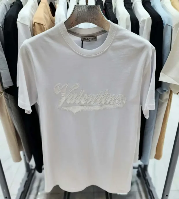 Valentino T-Shirt 250-1