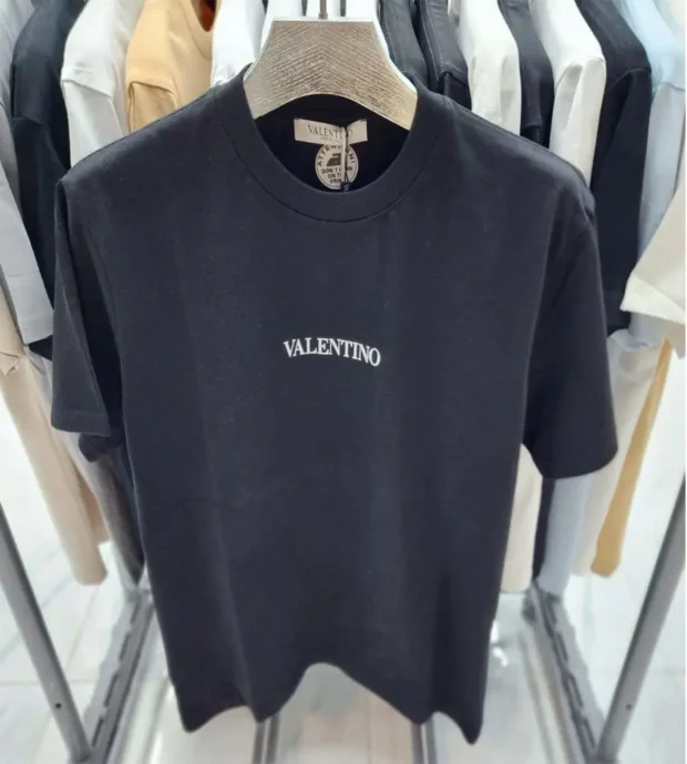 Valentino T-Shirt 250-2