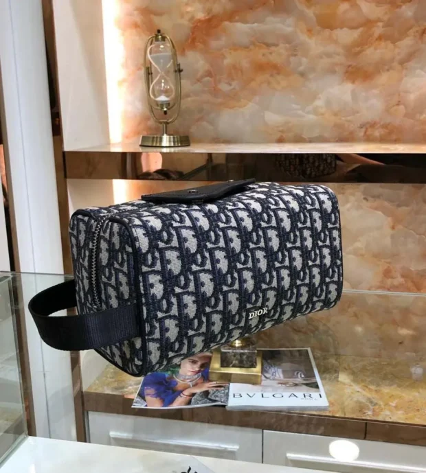 Christian Dior Oblique Roller Messenger Bag 650-1