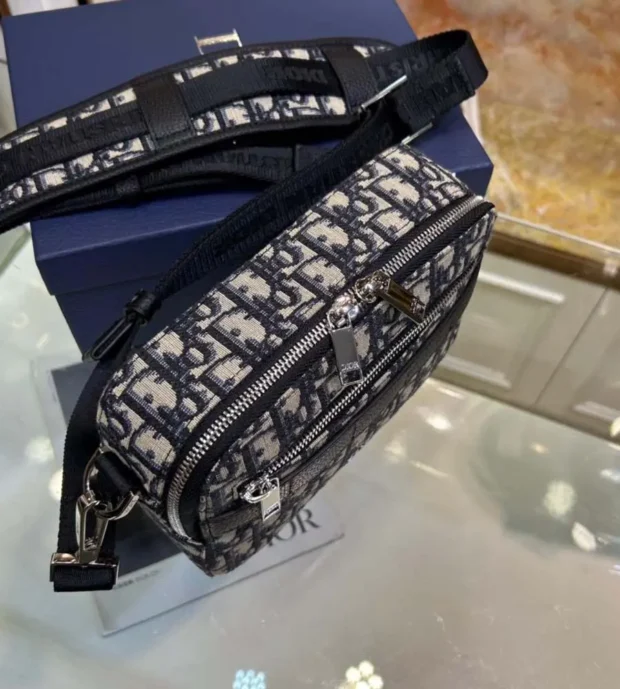 Dior Black Oblique Messenger Bag 900 - Image 3