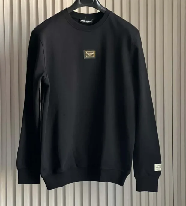 Dolce and Gabbana Sweater 350-7