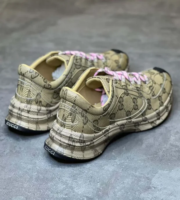 Gucci Run Sneakers Leather 800 - Image 3