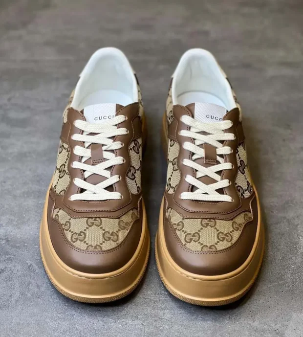 Gucci Screener GG Sneakers 800-4