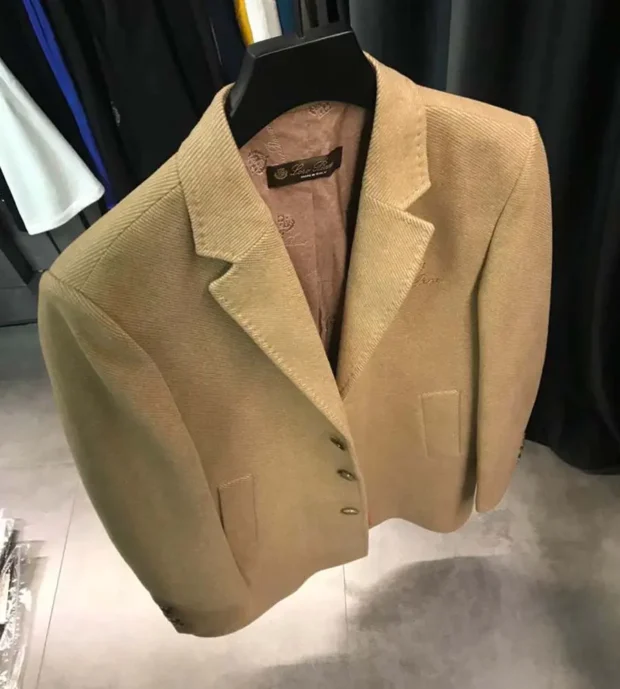Loropiana Coat 1800-1 - Image 2