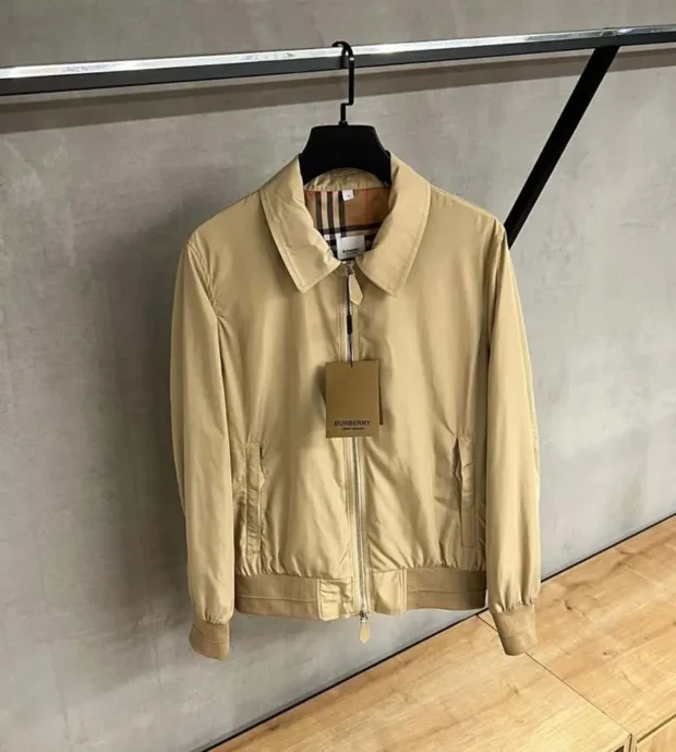 Burberry Jacket 650-1