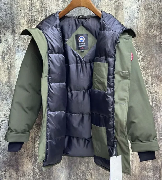 Canada Goose Jacket-800-1
