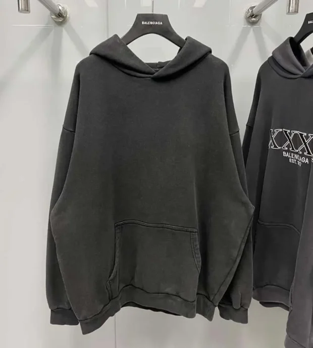 Balenciaga Hoodies 350-15 - Image 2