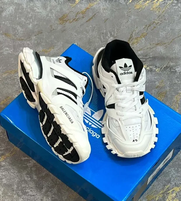 Balenciaga Sneakers-600-1