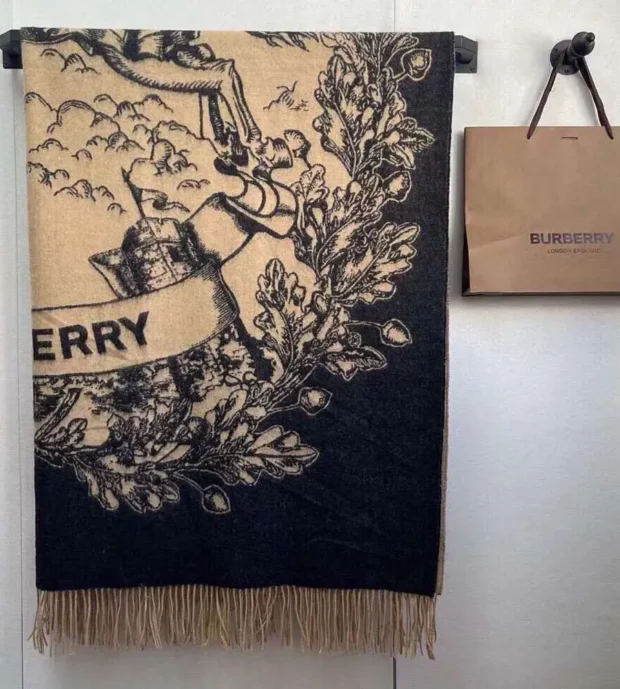 Burberry Cashmere Shawl-700 - Image 2