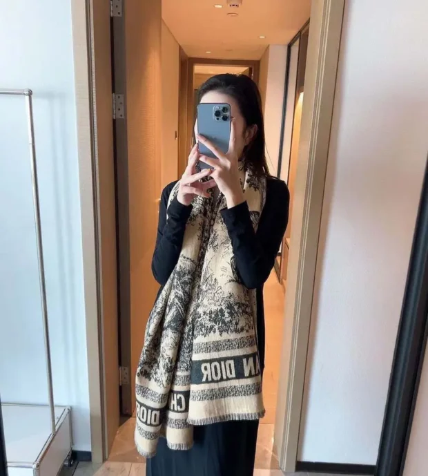 Dior Shawl-350-2 - Image 2