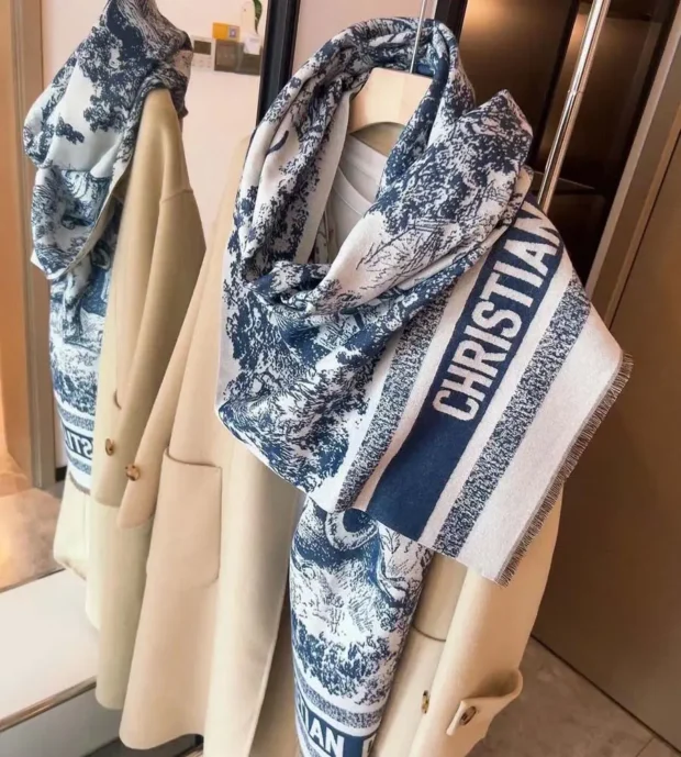 Dior Shawl-350-4 - Image 3