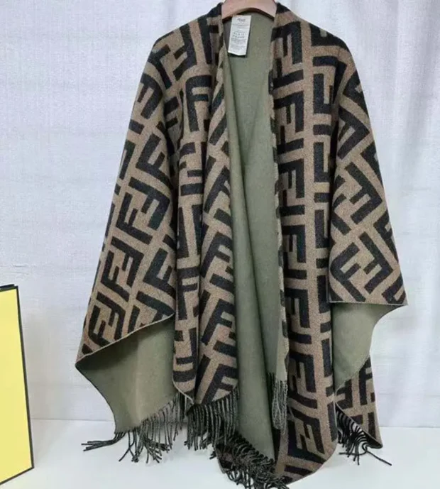 Fendi Shawl-550-1