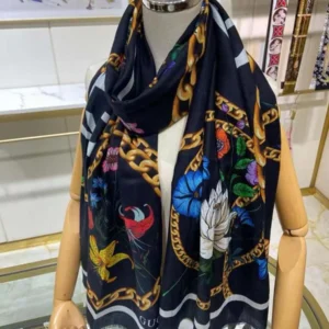 Gucci Scarf and Shawl-350-1