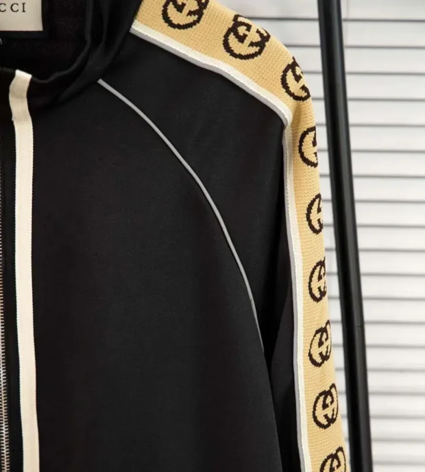 Gucci Track Suit-500 - Image 3