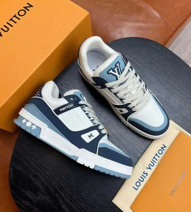 LV Sneakers-700-1