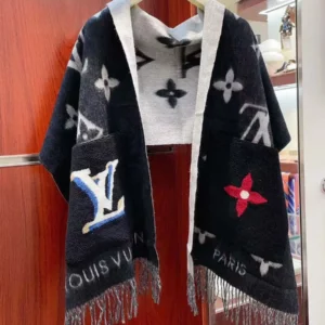 LV Scarf 350-3