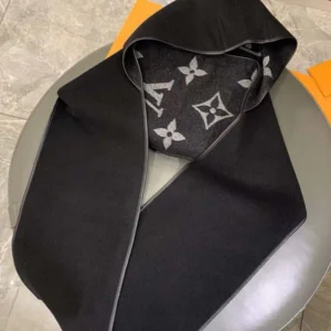 LV Scarf and Shawl-450-5