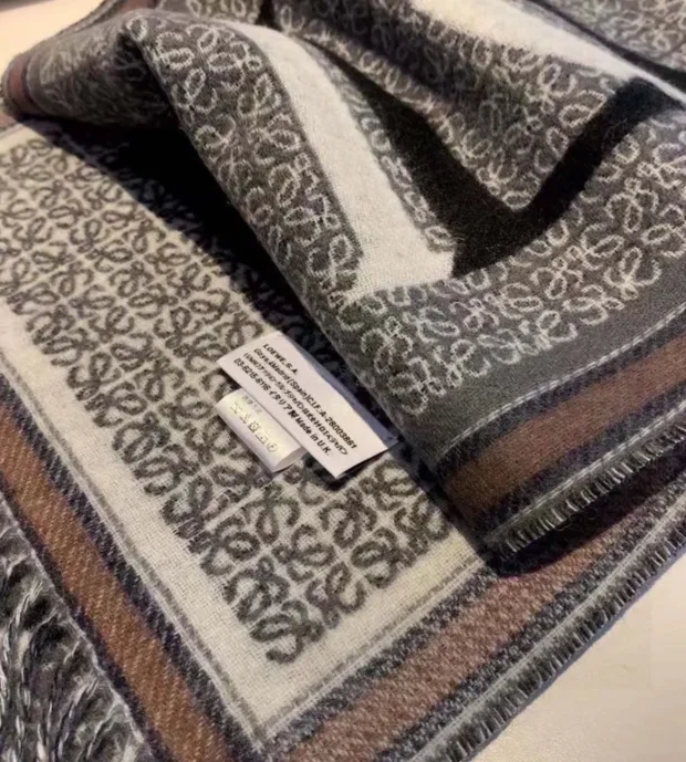Loewe Scarf-350-4 - Image 2