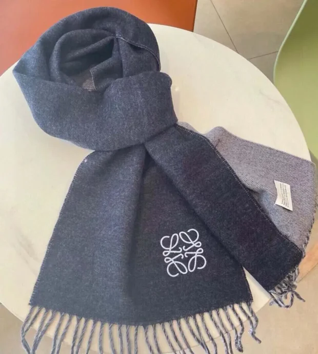 Loewe Scarf-350-18 - Image 2