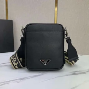 Prada Messenger Bag-850-1