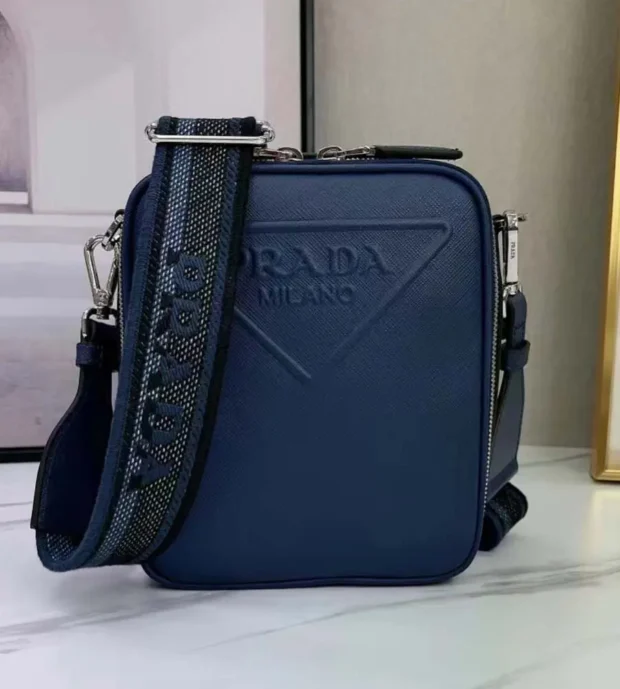 Prada Messenger Bag-850-2