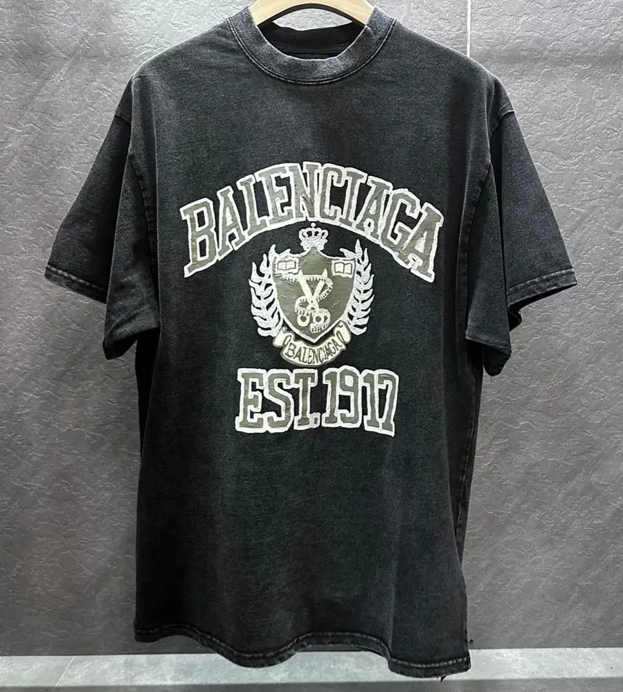Balenciaga T-Shirt 250-104