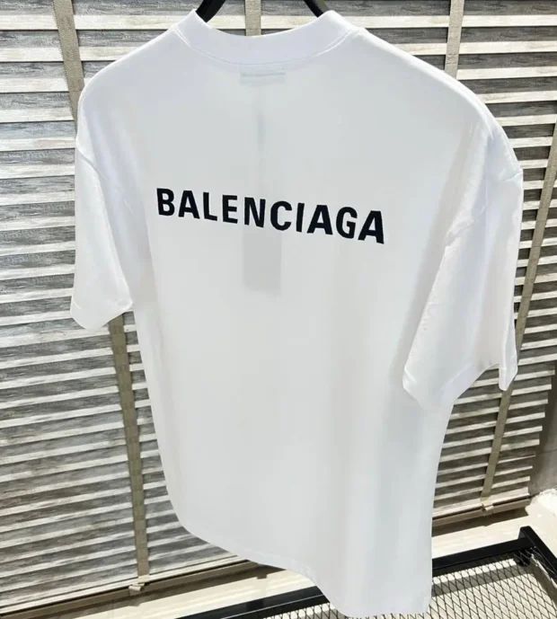 Balenciaga T-Shirt 250-108