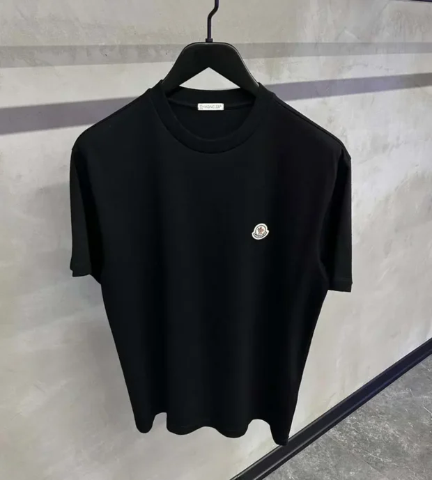 Moncler T-Shirt 250-21